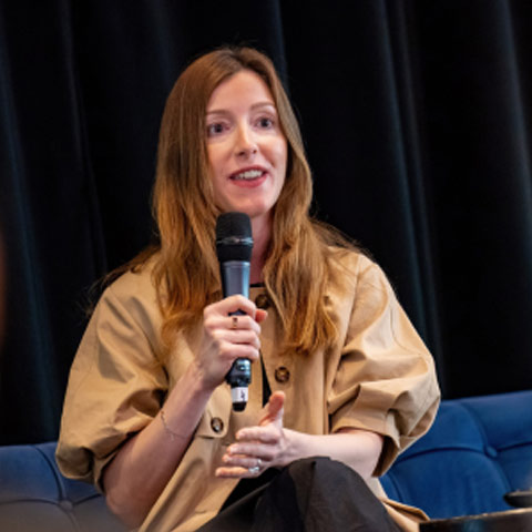 The B2B Decision-Maker Is Human: Key Takeaways From a Fireside Chat with Deliveroo's Amie Farrell