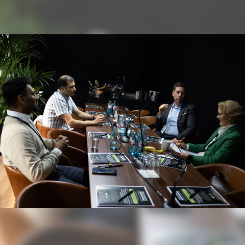 The Most Valuable Business Conversations May Start Before the Event